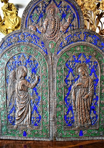 Triptyque en cuivre et émaux polychrome